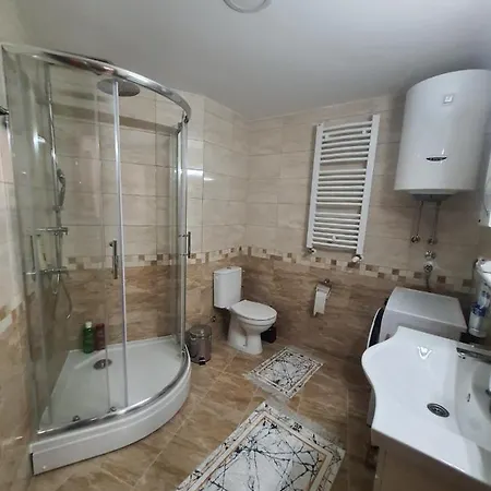 Apartament M *